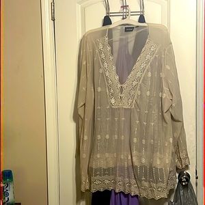 Size 30/32 Lace Sheer Top